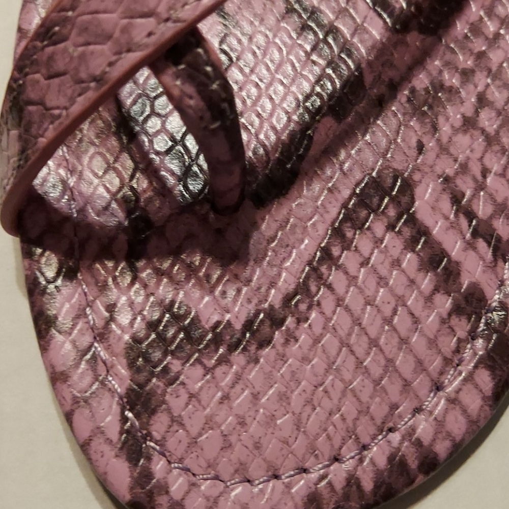 Sandals - Picture 3 of 7